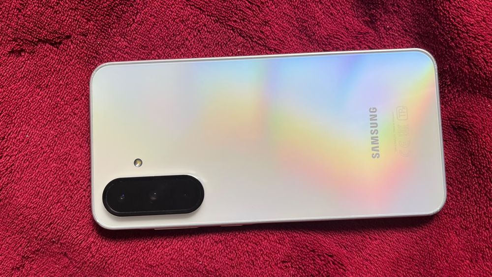 Samsung a36 5 g.