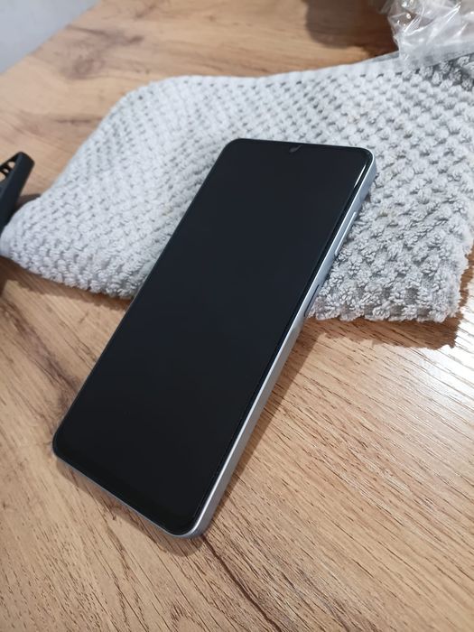 Самсунг а06 128 гиг