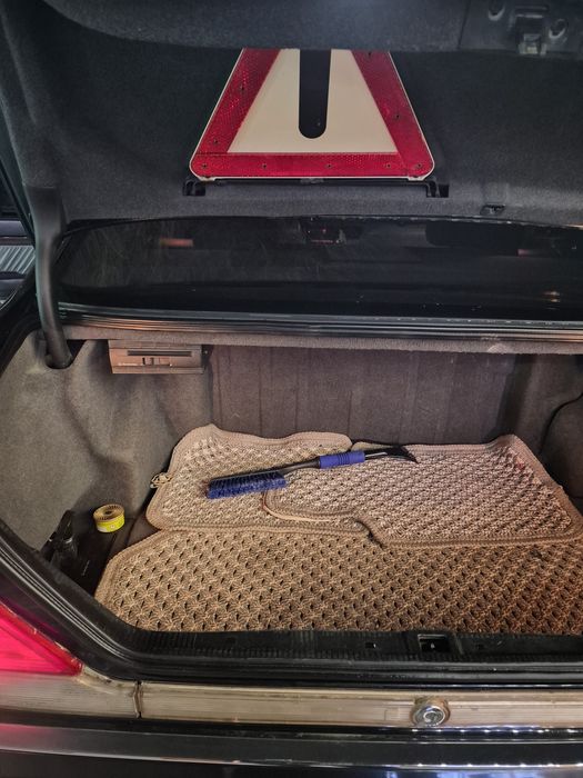 Мерс S 320( кабан)