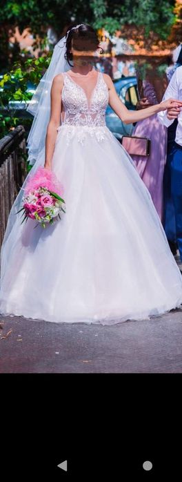 Булчинска сватбена рокля