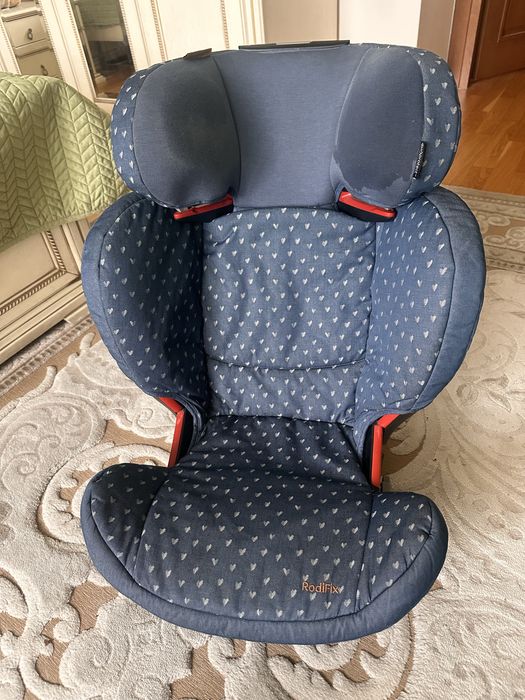 Автокресло Maxi cosi Rodifix Airprotect
