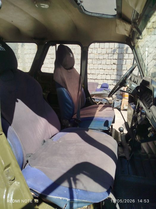 Uaz avto sotiladi