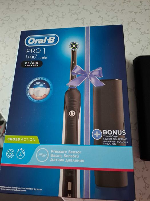 Електрическа четка Oral-b PRO 1