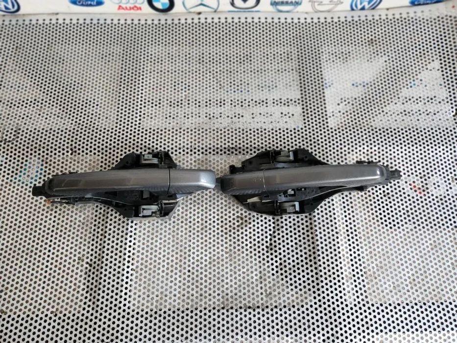 Maner Usa Stanga Dreapta Fata Land Rover Discovery Sport L550 An 2014-2015-2016-2017-2018-2019 Vola