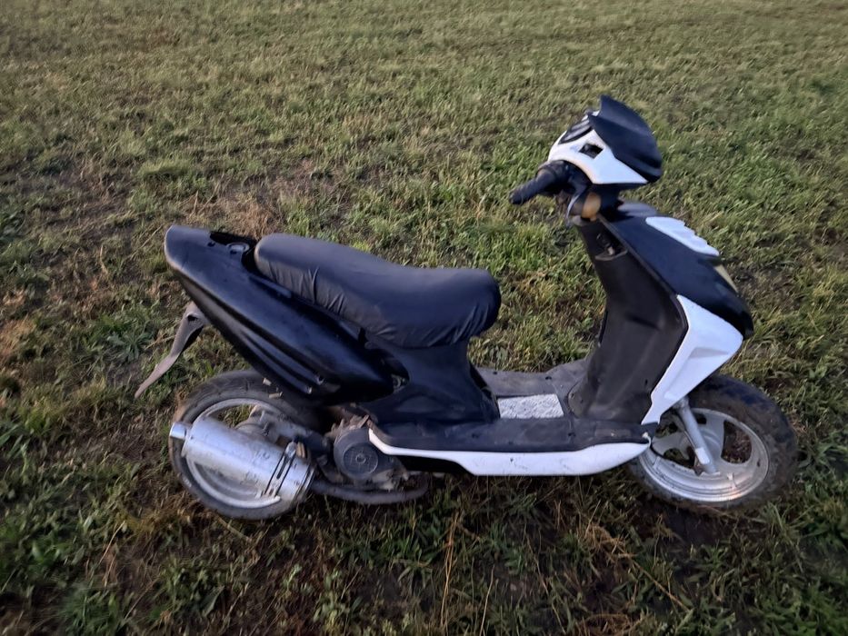 Scuter atomic first bike