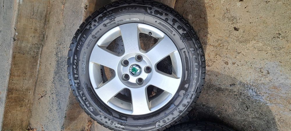 Jante R15 Skoda cu anvelope de iarna