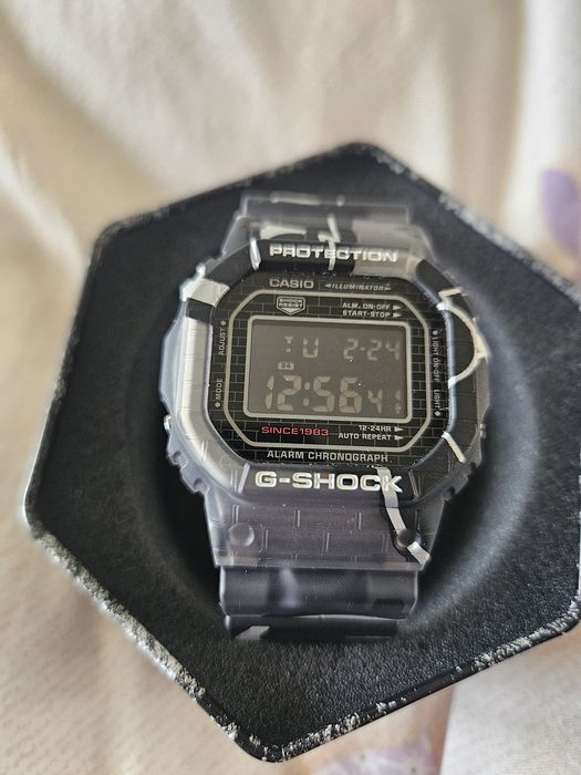 Casio G-SHOCK чисто нов