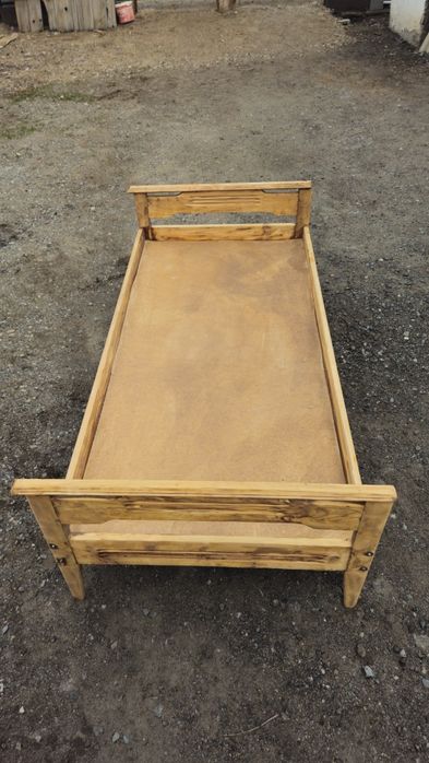 Кровать односпалка