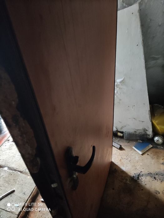 Продам дверь металлическая