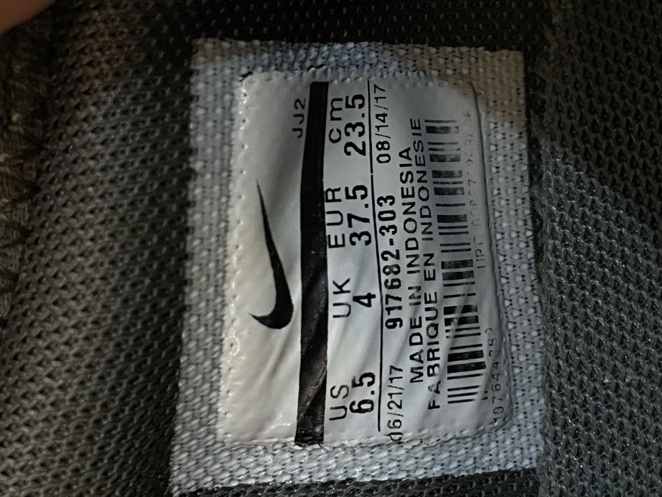 Кроссовки Nike оригинал