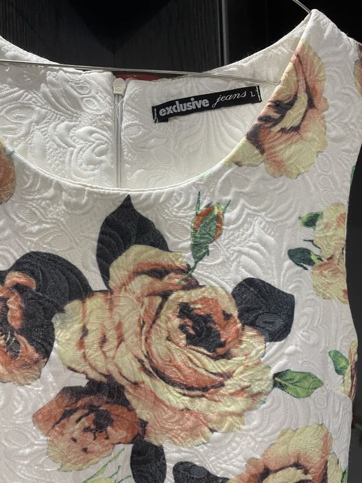 рокля черна, цветна, дантела, бежова с паети