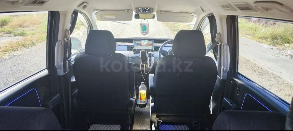 Обмен на Альфард, Валфайр