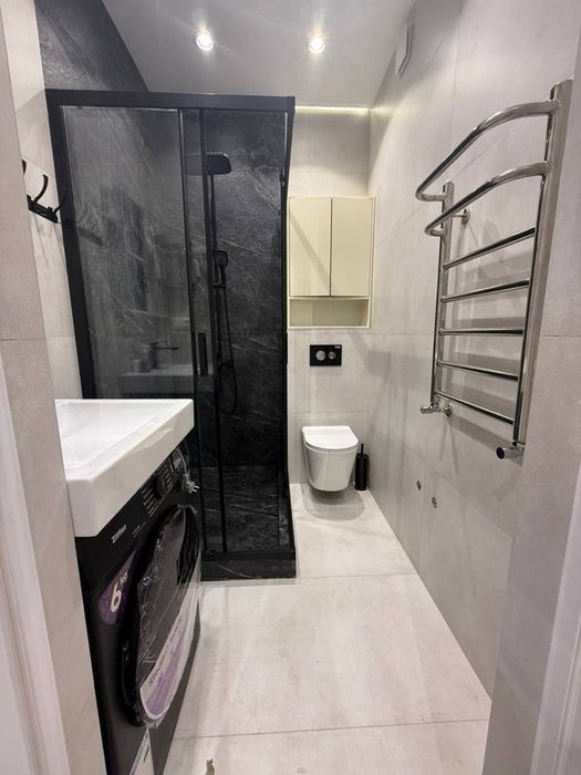 Сдается 2 ком Юнусабад 12 квартал. Новостройка