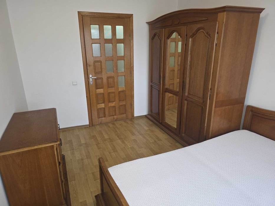 Apartament 3 camere moern si spatios in Gvana 3, stradal. piata