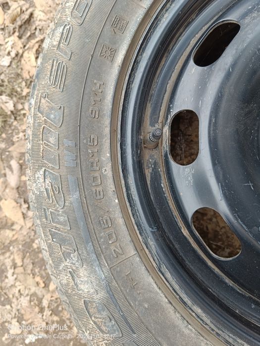 Продам покрышки.