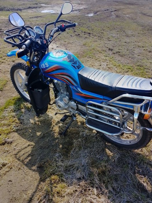 Мотоцыкл 200куб.