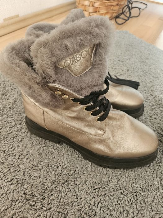 Дамски обувки 4 бр.