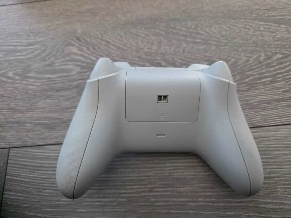 Xbox Series S + Докинг станция Venom