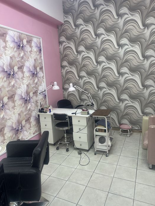 Место под маникюр