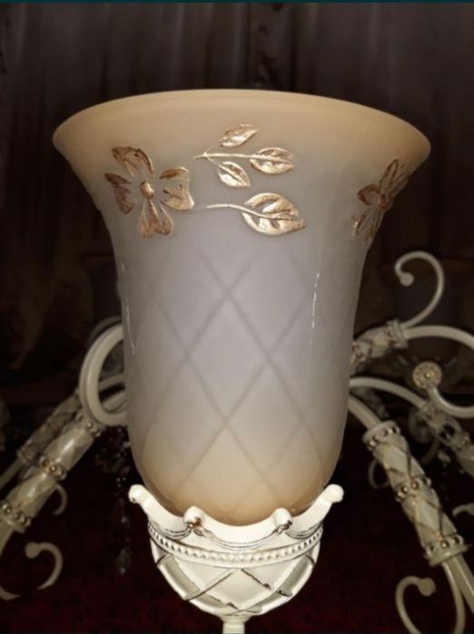 Аспалы шам сатамын. Продам люстру