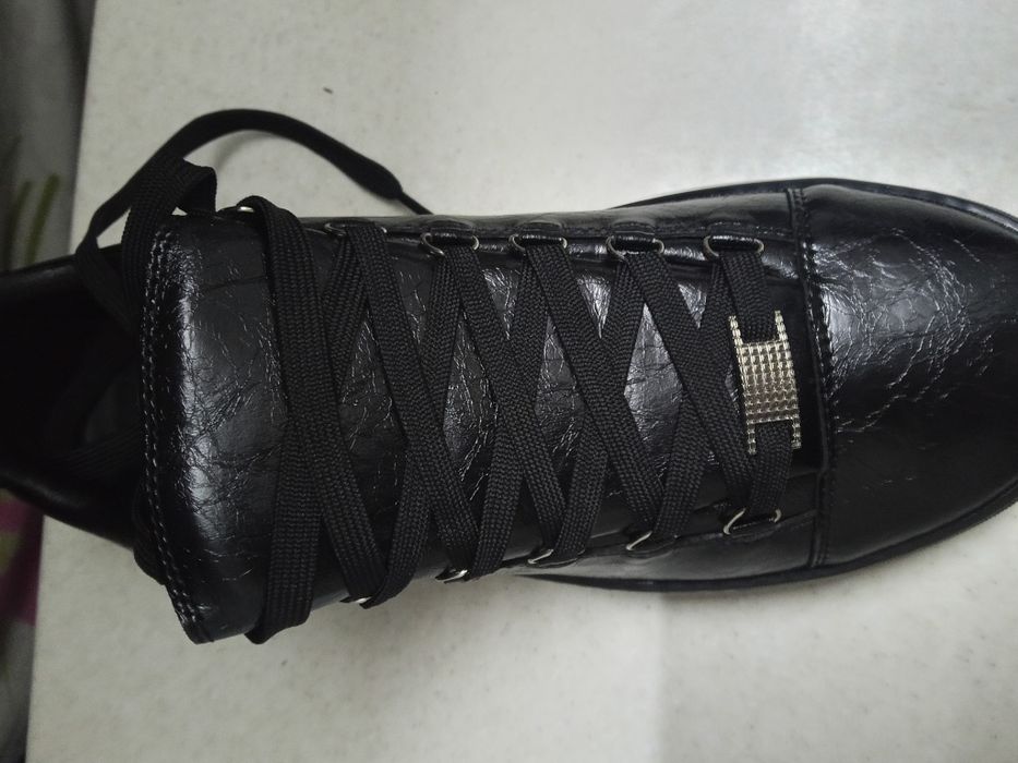 Balenciaga arena