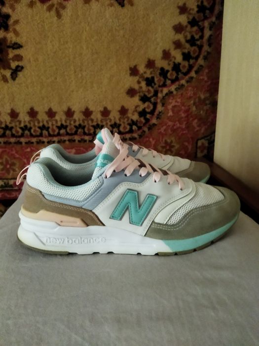 Мода   и   Стиль .  Женские   кроссовки