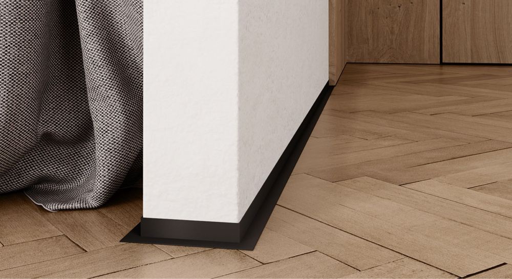 Теневой профиль-плинтус (напольный и потолочный)