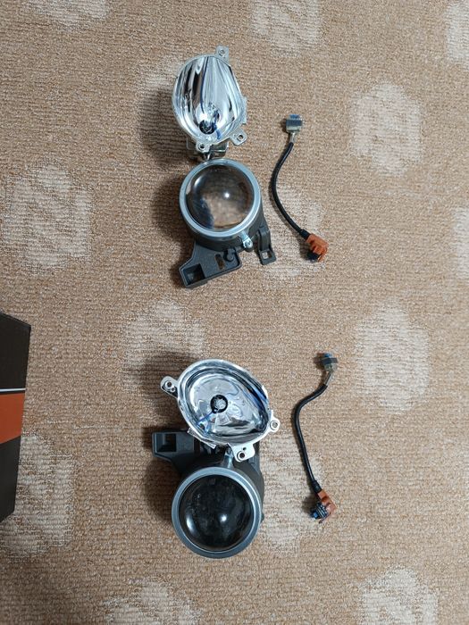 Линзы на Kia cerato