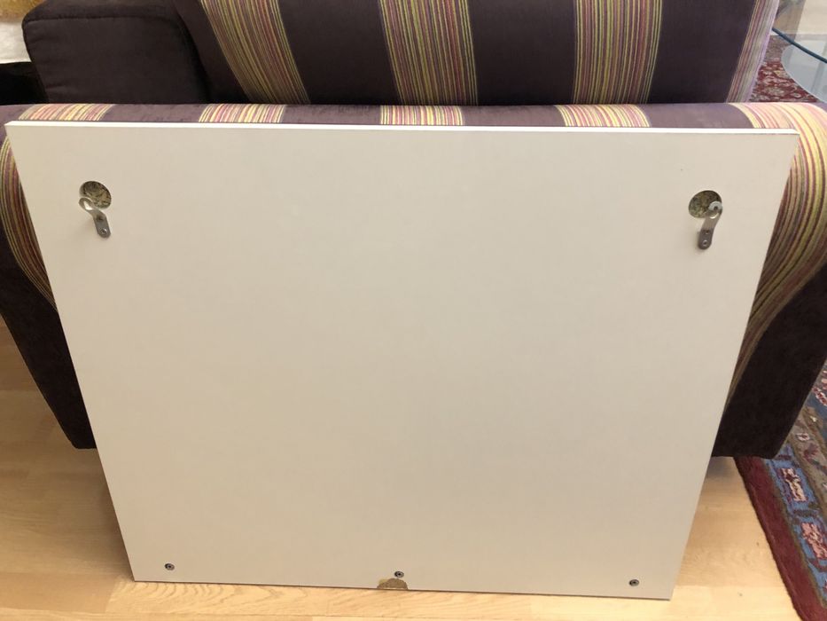 Продам квадратное зеркало МДФ 83/72