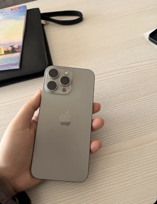 Apple iphone 15 pro