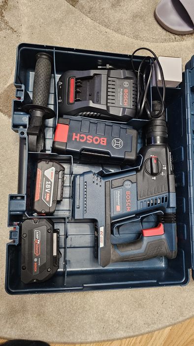 Ciocan Rotativ Bosch Professional GBH 18V-26 F – Nou, Set Complet