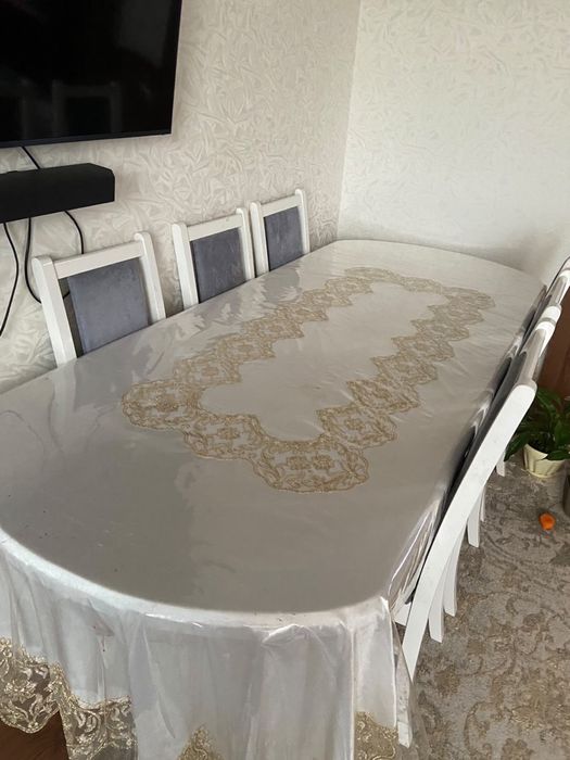 Продам стол состояние отличное