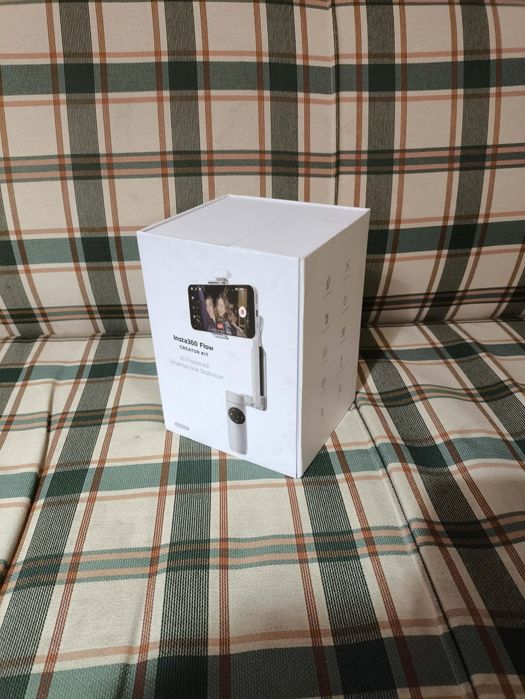 Гимбал за смартфон Insta360 - Flow AI, Creator Kit