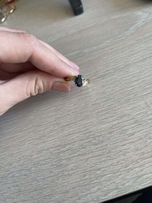 Inel aur galben 14k cu safir