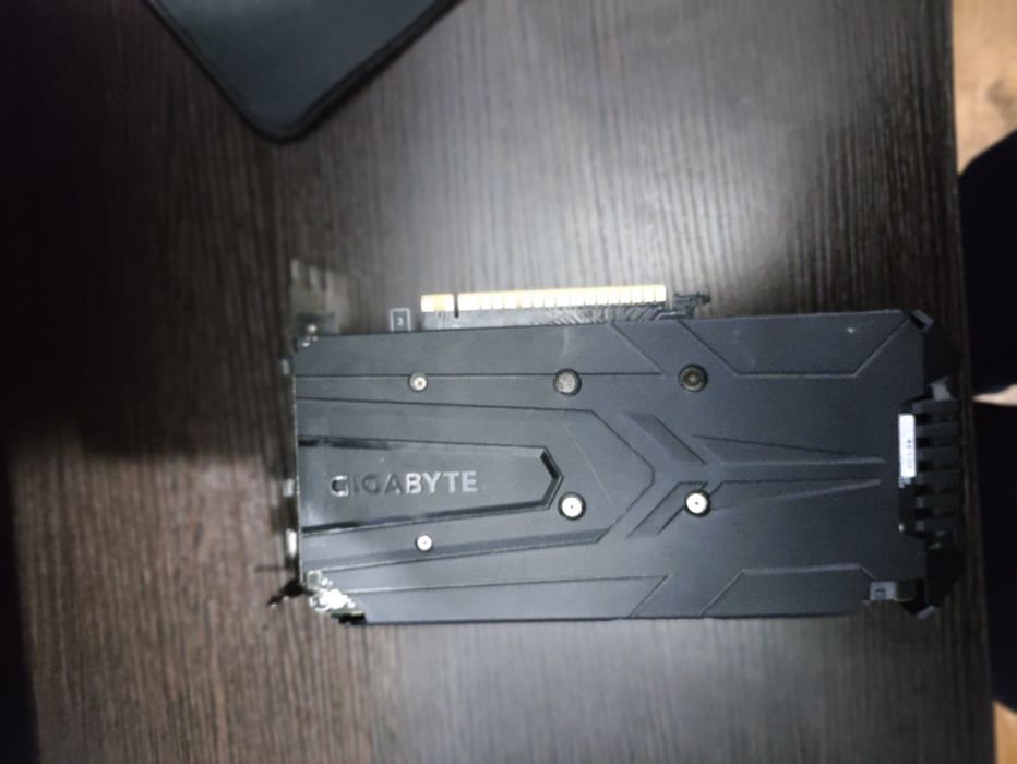 Gigabyte gtx 1050 ti windforce - не даёт картинку