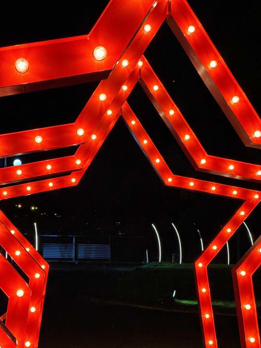 Stele luminoase, litere de inchiriat