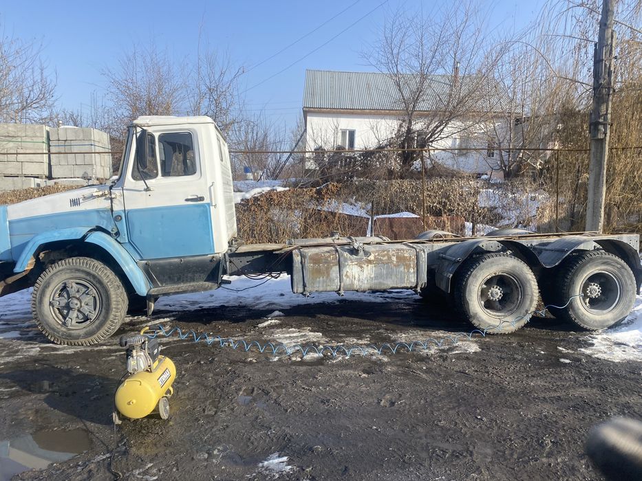 Продам зил 133ГЯна запчасти