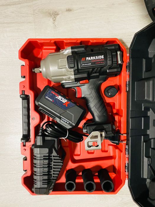 Гайковерт Parkside 1898n със зарядно и батерия