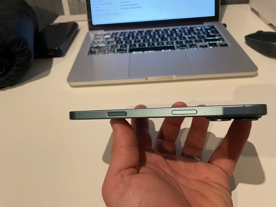 iPhone 16 PLUS 256GB Неразличим От Нов!