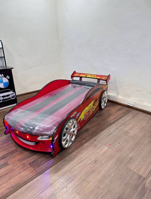 Jujuqlar Bolalar uchun kravat ham o‘yinchoq ham sandiq