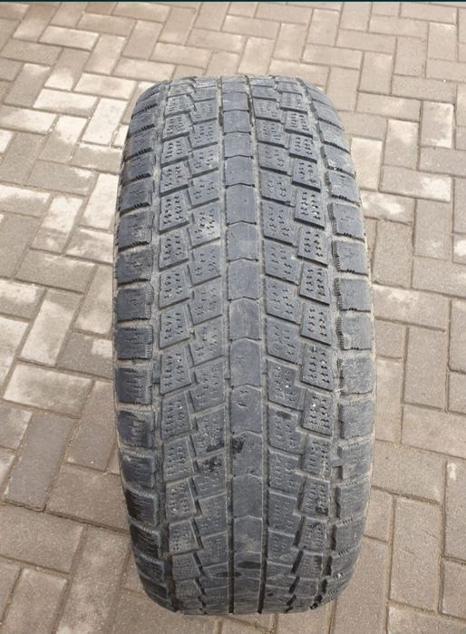 Продам бу шины в хорошем состоянии.