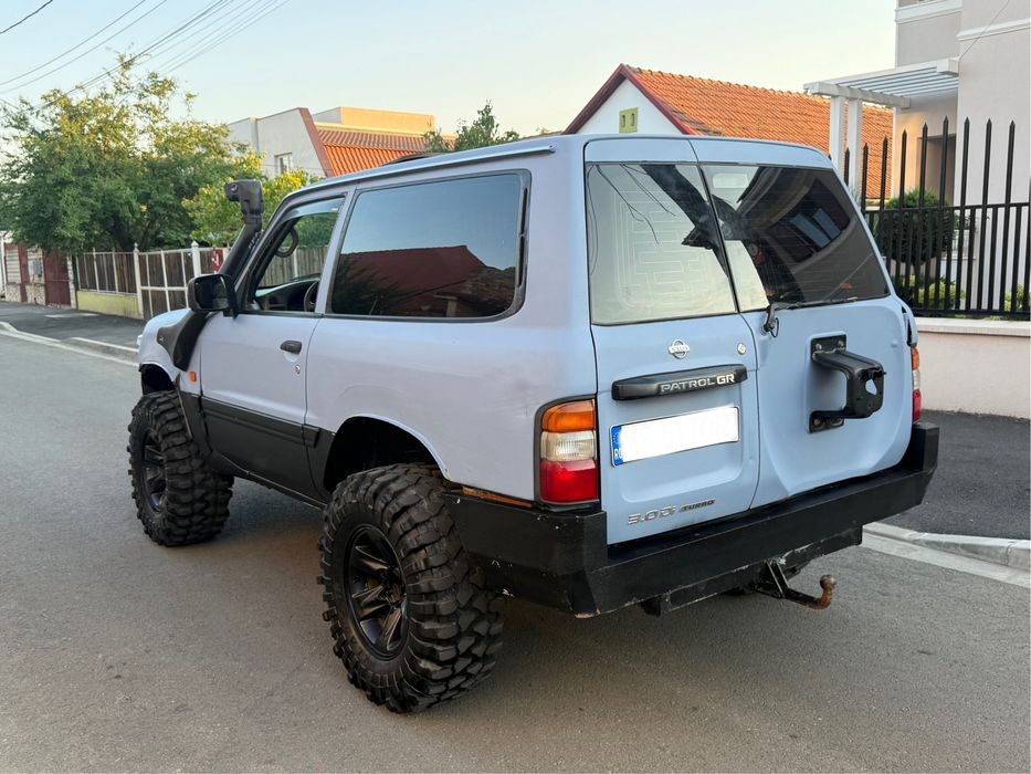 Nissan Y61 3.0 D 2002 6500 E