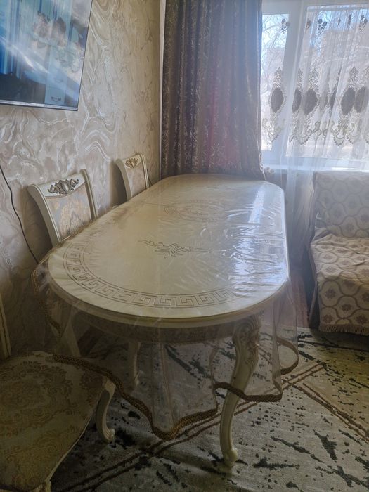 Стол,стуля продаю4м