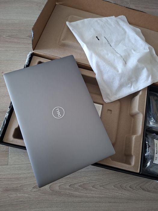 Dell Precision 5680, 16" 4K TOUCH OLED, i7 13800H, 32Gb/64Gb, Ada 2000, 512SSD/1Tb