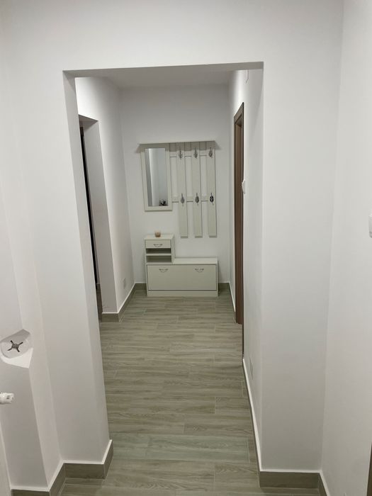 Apartament cu 3 camere de închiriat în Câmpia Turzii