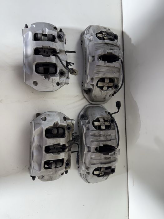 Спирачни апарати brembo за Porshce 958  92 A