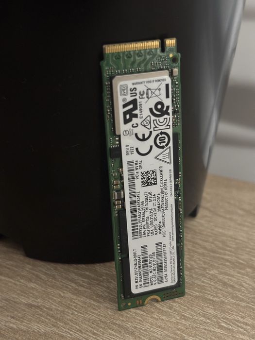 Геймърски компютър Ryzen 5 5600/RX6600/16 Ram/512 ssd/650W GOLD