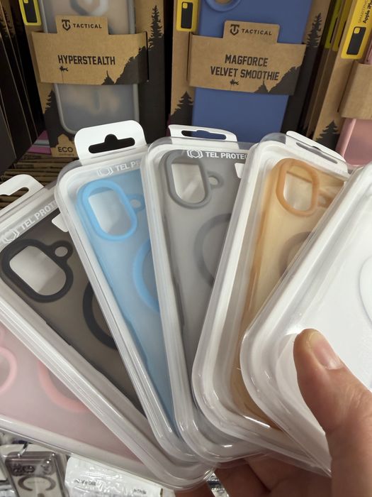 iPhone 16 матиран Magsafe кейс