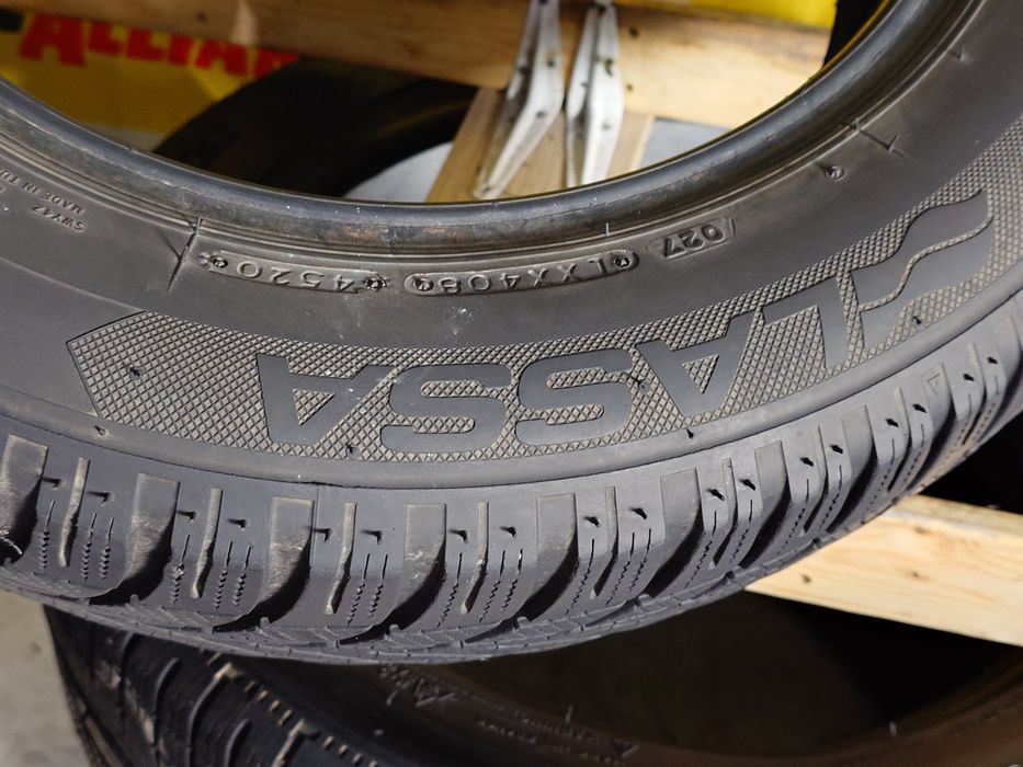 3 buc 195/65R15 o buc 185/65R15 Lassa 2024-23 stare foarte buna
