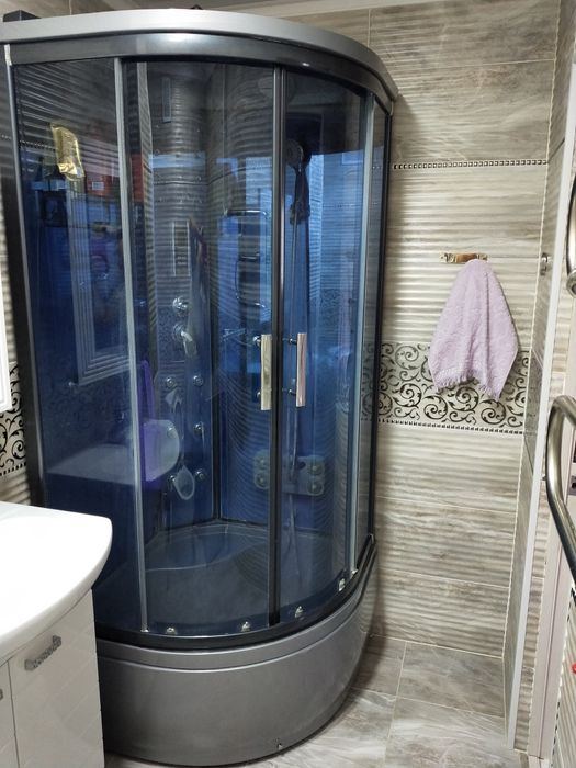 3 комн. квартира в 11 мкр-не